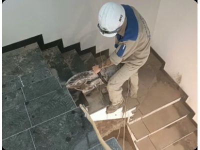Mở Rộng Cầu Thang Bộ Làm Thang Máy Tại Hoàng Sa Việt